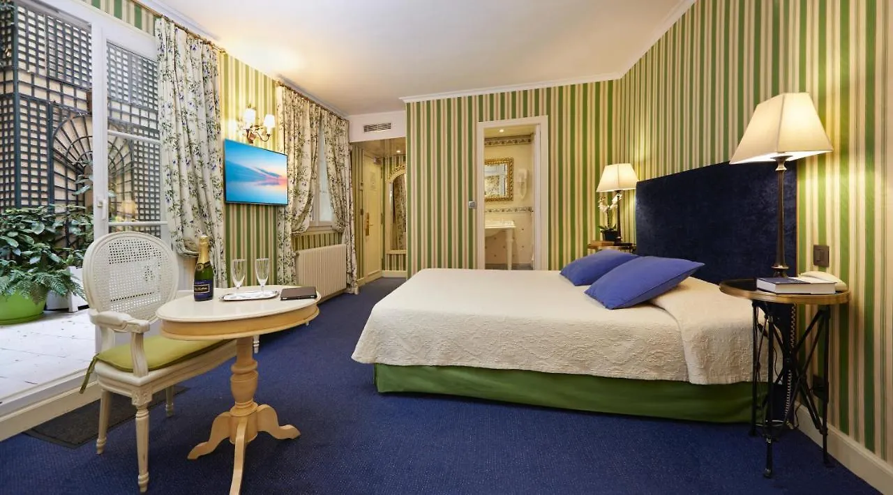 Beaubourg Otel