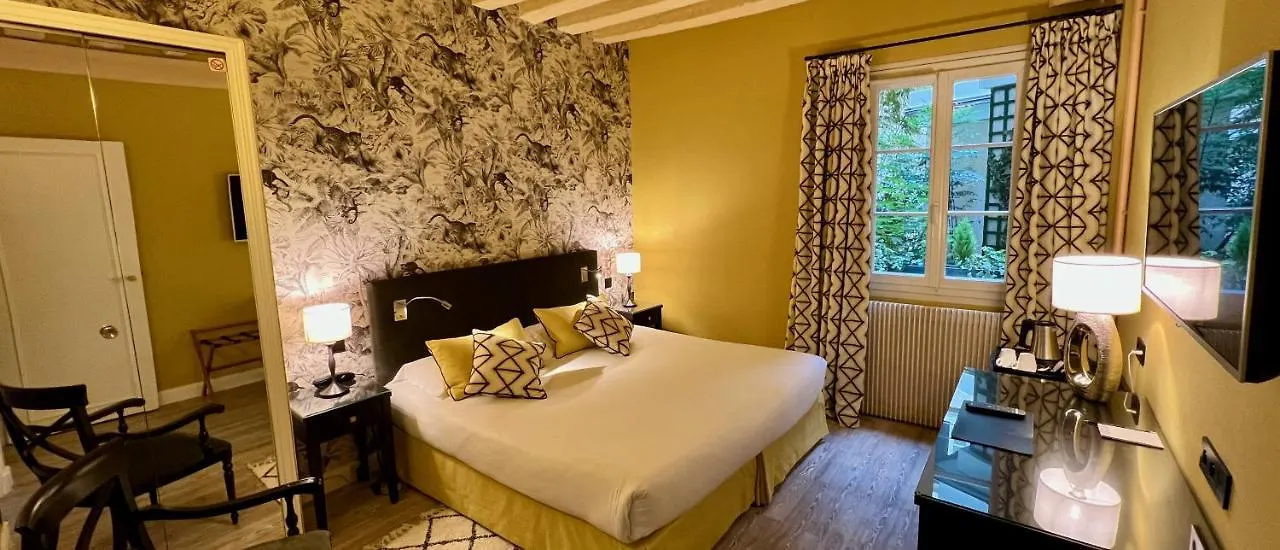 Hotel Beaubourg