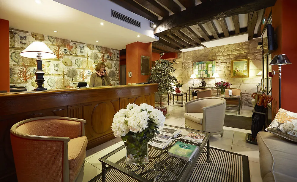 Hotel Beaubourg 3*